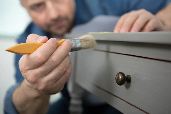 Cabinet refinishing service